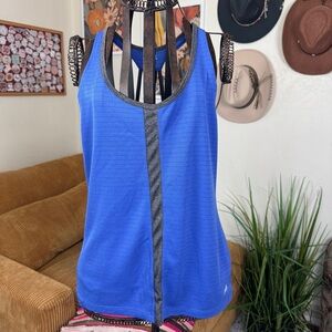 3/$20 | Avia | athletic tank top | S